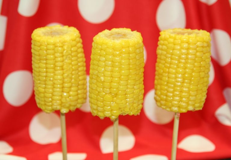 Circus Corn on a stick 005.JPG