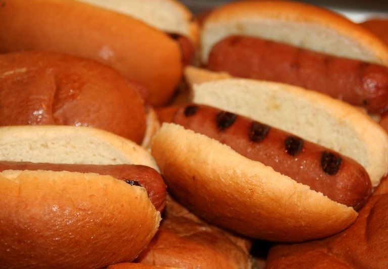 Mini Hot Dogs (2)